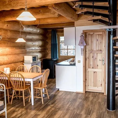 U Srubu - Sportovni A Rekreacni Areal Apartmán